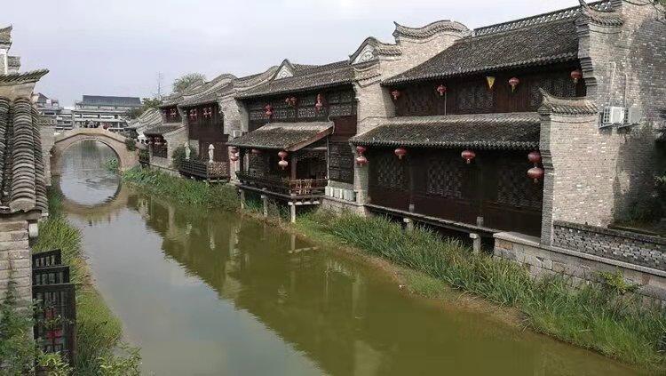 为什么彼此喜欢对方，会感觉尴尬？不自然？游戏画面